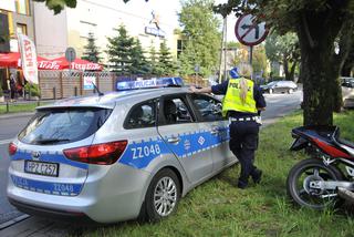 Pijany motocyklista uciekł policjantkom z radiowozu 