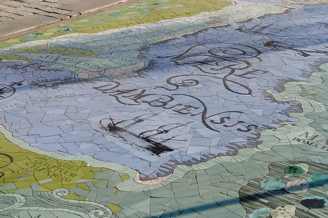 Na bulwarach powstaje okazała mapa jeziora Dąbie