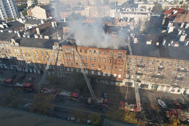 Warszawa. Pożar opuszczonej kamienicy przy Wileńskej 11