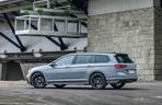 Volkswagen Passat Variant R-Line Edition 2.0 TDI 240 KM DSG7 4MOTION