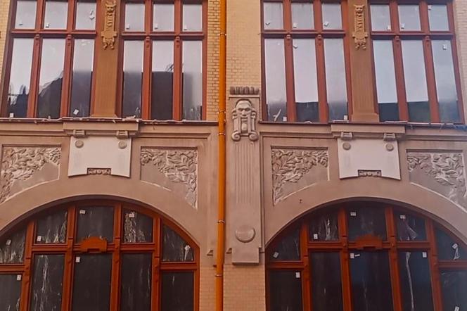 Stara drukarnia pięknieje