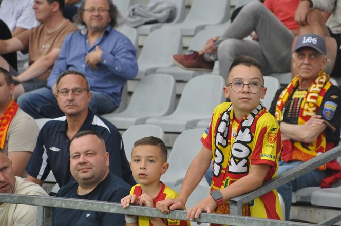 Kibice na meczu Korona Kielce - Radomiak Radom