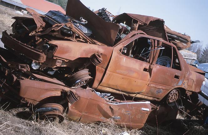 Opłata recyklingowa zniesiona! Mniejsze koszty przy sprowadzeniu samochodu