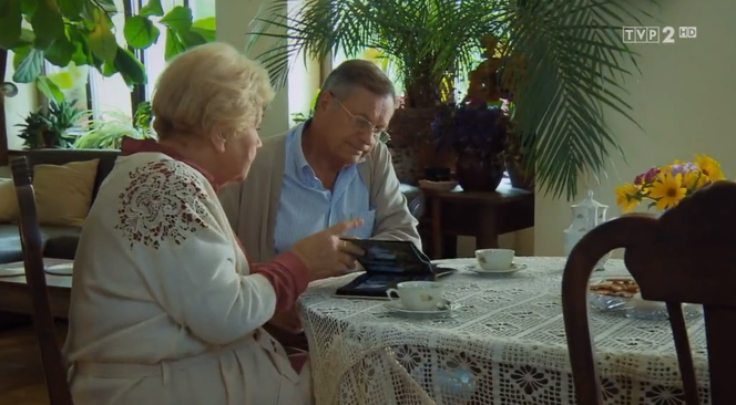 M jak miłość, odcinek 1412, Barbara (Teresa Lipowska), Józef (Stefan Friedmann)