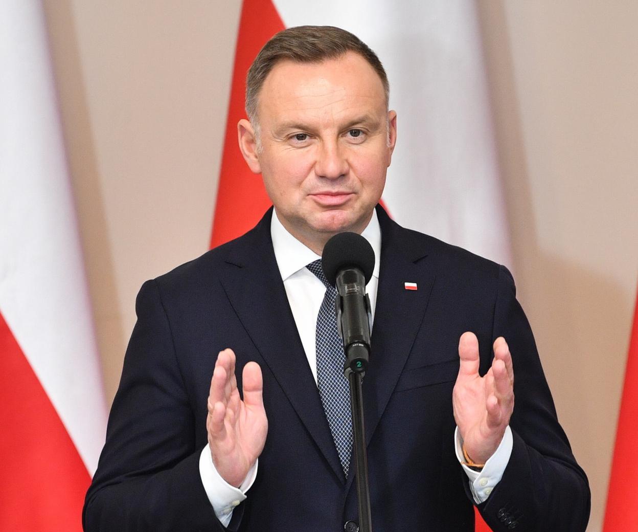 President Duda’s New Year’s speech.” I assure you that Poland is safe” – Super Express