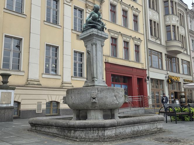 Rzeźby i pomniki, które tworzą Bydgoszcz. Poznaj symbole miasta