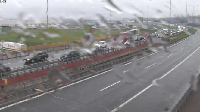 "Beton, masakra". Kraków stanął. Gigantyczne utrudnienia w mieście i na autostradzie A4