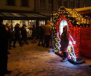 Magia świąt opanowała miasto! Byliśmy na Bydgoskim Jarmarku Świątecznym 