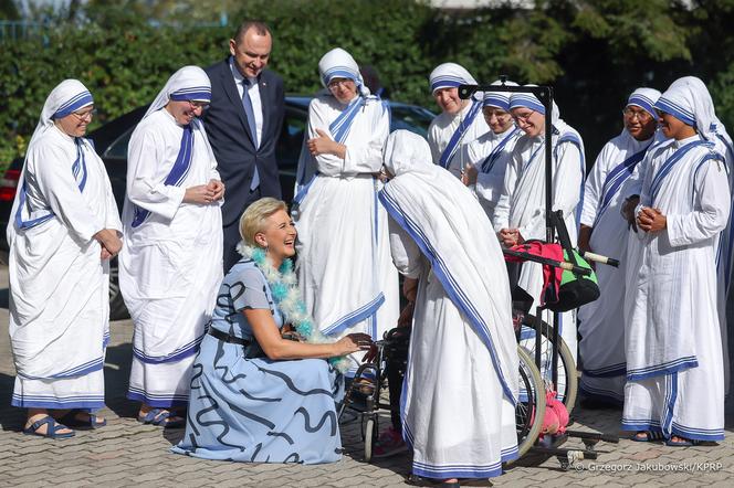 Agata Duda w niebieskiej sukience