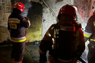 Piętnastu wychowanków Domu Dziecka uciekało przed płomieniami. Ogień zniszczył połowę budynku