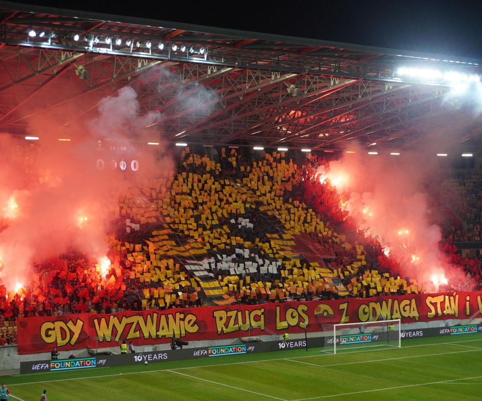 Galowy debiut nowej murawy. Jagiellonia zwycięska w Lidze Konferencji!