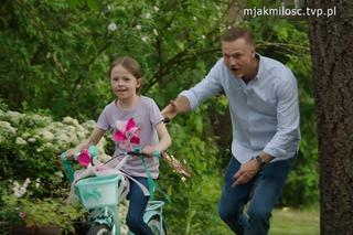 M jak miłość, odc. 1745: Andrzej (Krystian Wieczorek), Nadia (Mira Fareniuk) 