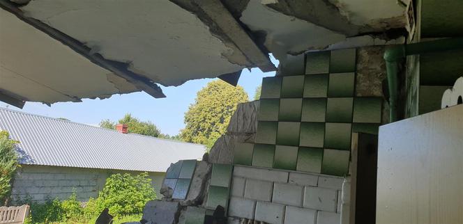 Radziwiłówka. Wybuch gazu. Jedna osoba ranna