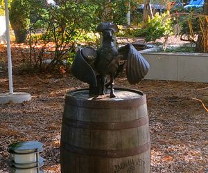 Rzeźby Marianów w Kołobrzegu