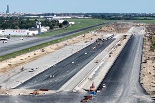Rozbudowa Portu Lotniczego we Wrocławiu przez firmę Strabag