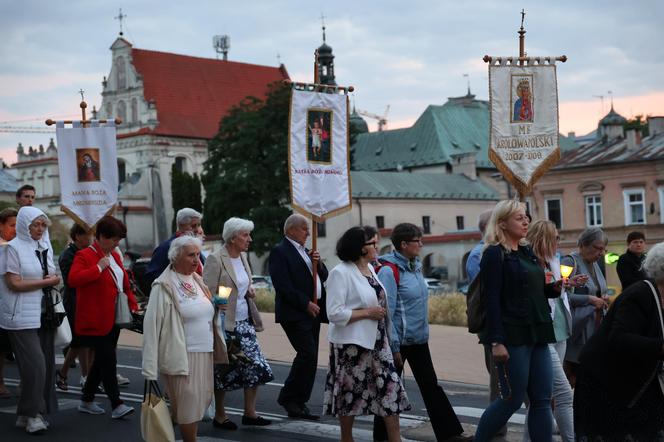 75 lat temu obraz Matki Boskiej w Lublinie zapłakał. Wierni uczcili rocznicę „Cudu lubelskiego” procesją różańcową