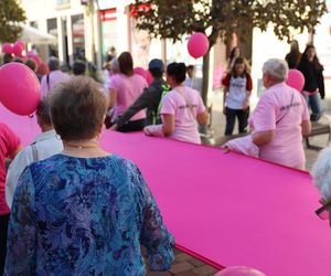 W centrum Lublina królował róż! Przez miasto przeszedł Marsz Różowej Wstążki