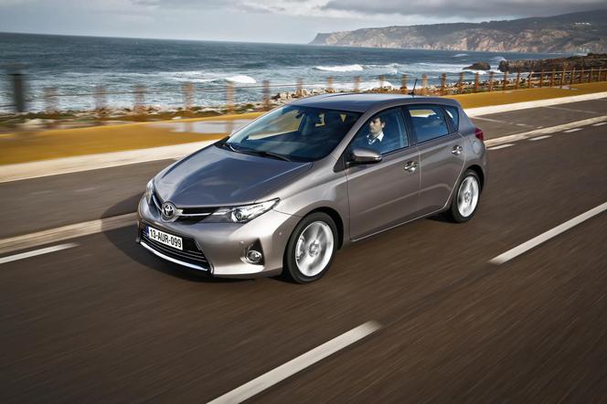 Toyota Auris II generacji