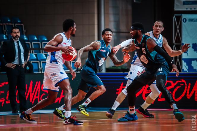 MKS Dąbrowa Górnicza - Polski Cukier Toruń 81:74, zdjęcia z meczu