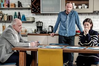 Pierwsza miłość odc. 3977. Kinga (Aleksandra Zienkiewicz), Janek (Maciej Mikołajczyk), Marek Żukowski (Maciej Tomaszewski)