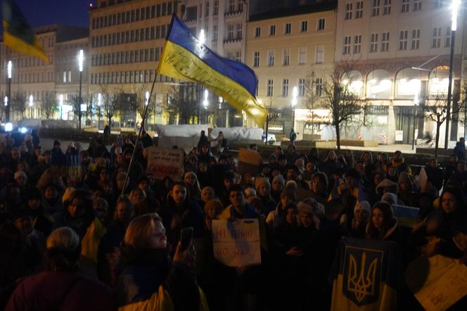 Manifestacja w trzecią rocznicę wybuchu wojny w Ukrainie