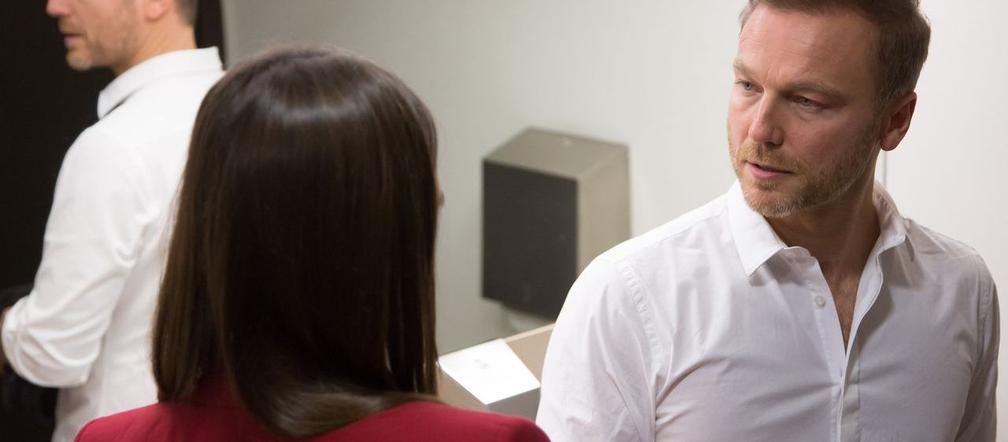 M jak miłość odc. 1367. Karolina Kubiak (Iga Górecka), Andrzej Budzyński (Krystian Wieczorek)