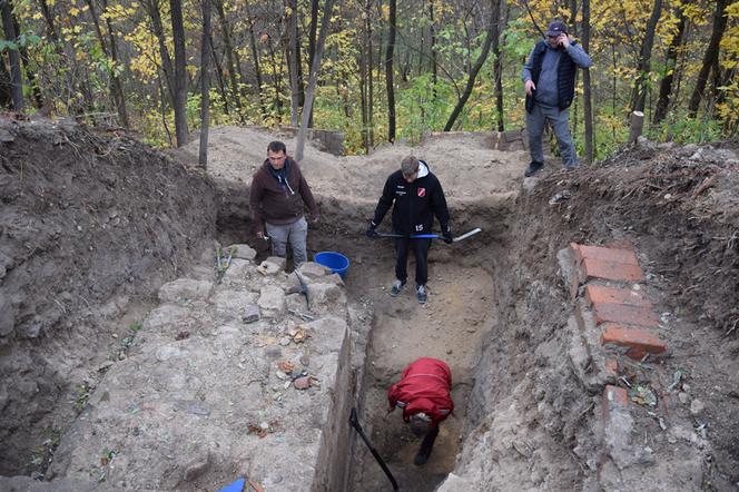 Badania archeologiczne w Szydłowie
