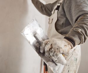 Dlaczego tynki cementowo-wapienne wciąż cieszą się popularnością?