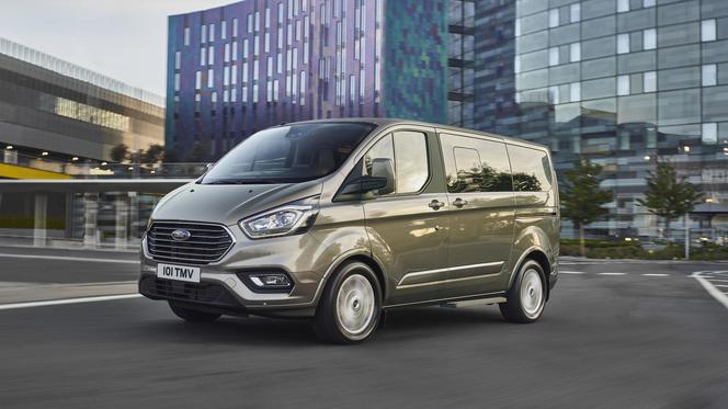 Ford Tourneo Custom 