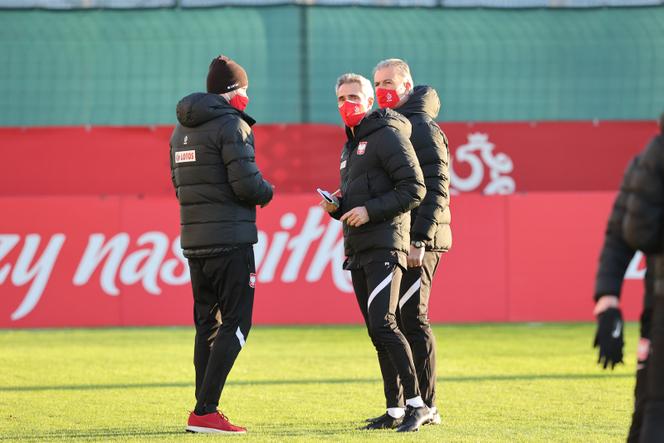 Pierwszy trening Reprezentacji Polski przed trójmeczem el. mistrzostw świata. Trener Sousa już układa klocki
