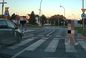 Groza na pasach! Ominął auto i wjechał w człowieka na hulajnodze