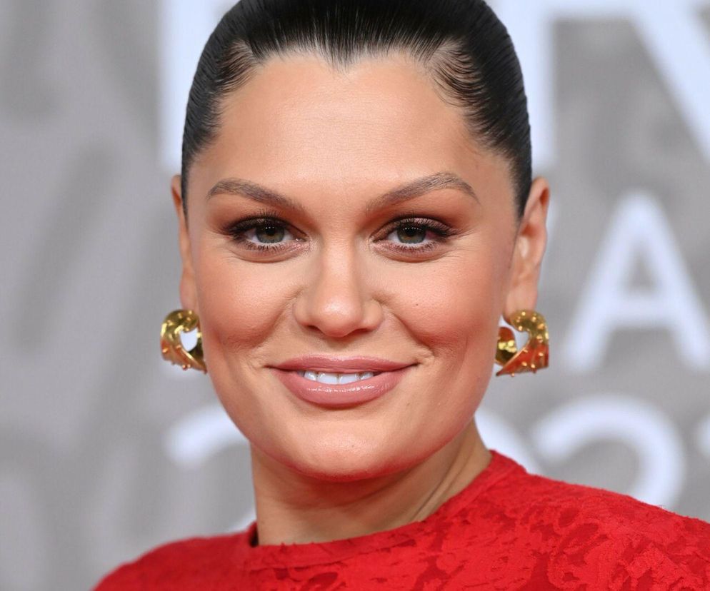 Jessie J zmaga się z nowotworem. Piosenkarka szczerze o walce z chorobą [GALERIA]