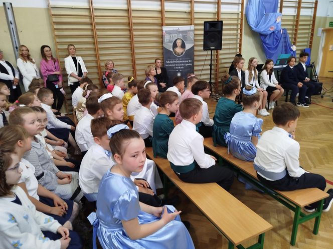 Uroczystość jubileuszowa w siedleckiej "Dziesiątce" była okazją do wspomnień