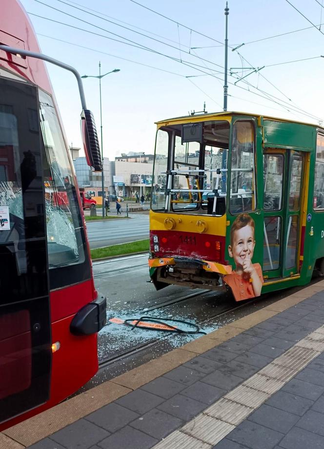 Dwa tramwaje zderzyły się w centrum Łodzi