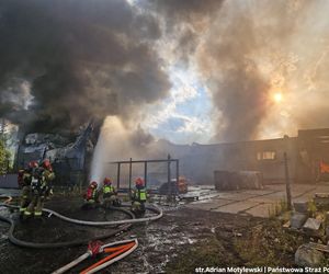 Pożar hali w Siemianowicach Śląskich