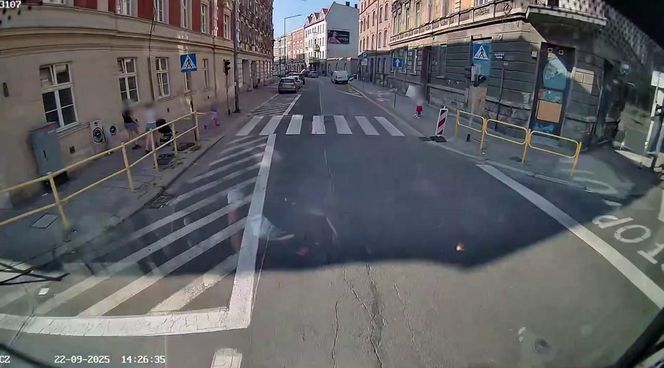 5-latka wbiegła przed autobus. Dramat w Bytomiu