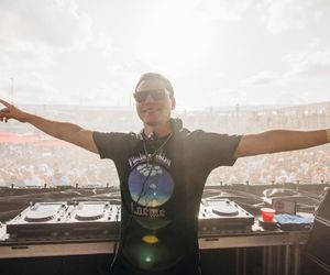 Tiesto odświeżył hit I Follow Rivers i wypuścił ep-kę Prismatic. Fani zachwyceni!