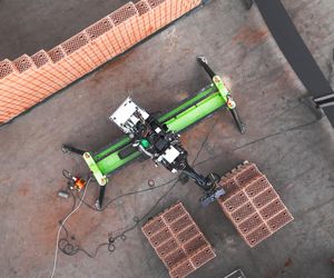 Robot murujący Walter