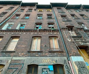 Zabytkowe famuły Izraela Poznańskiego w Łodzi 