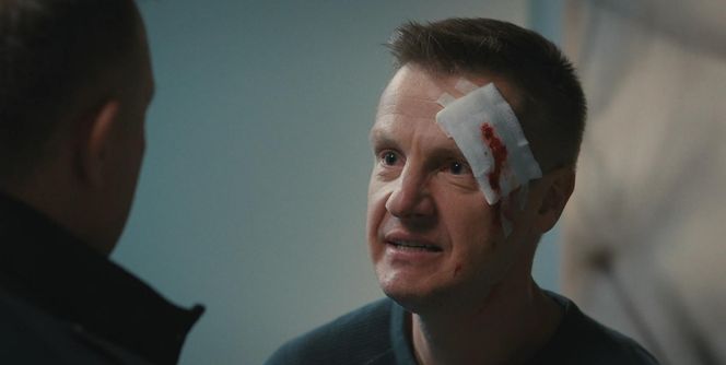 M jak miłość odc. 1876. Paweł (Rafał Mroczek), Artur Rogowski (Robert Moskwa)