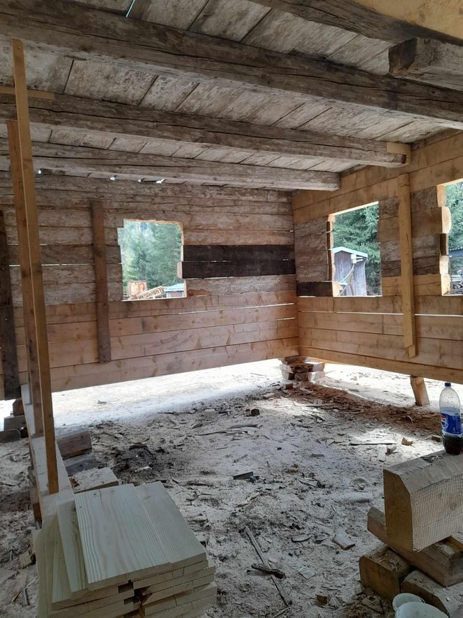 Wikarówka w Sławkowie przechodzi renowację pod Tatrami