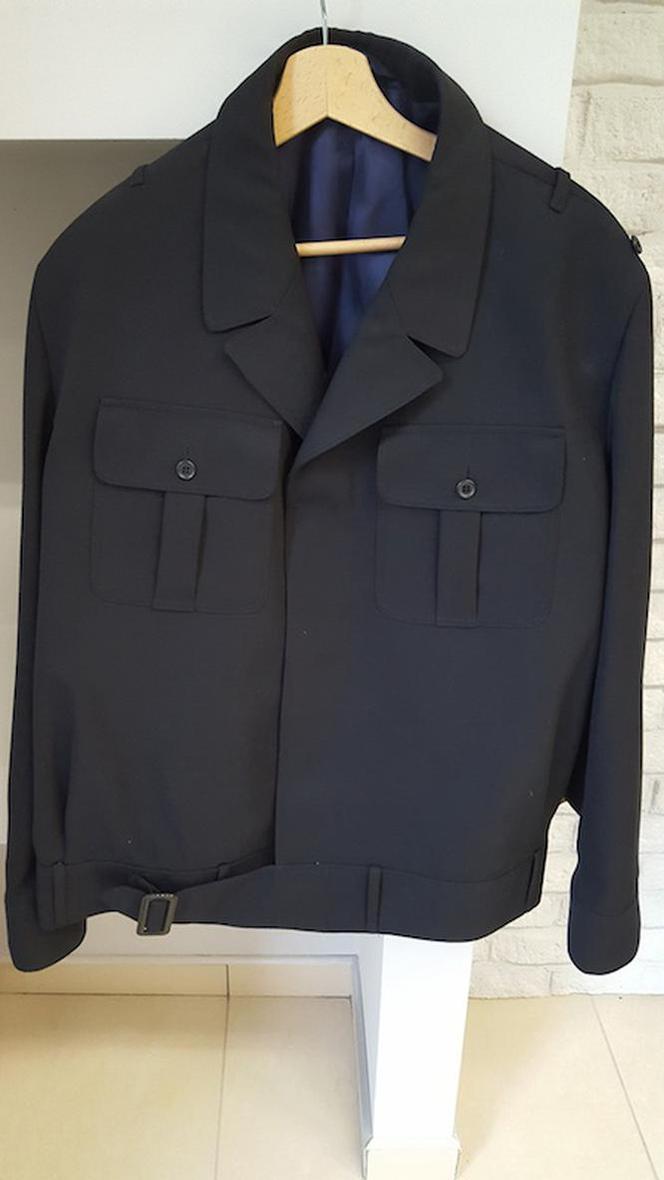 Tych przedmiotów kiedyś używała armia! Sklep ze sprzętem wojskowym już otwarty [GALERIA]