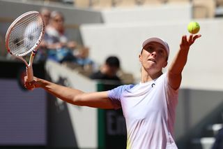 Iga Świątek zaczyna French Open! O której godzinie mecz ze Sramkovą?