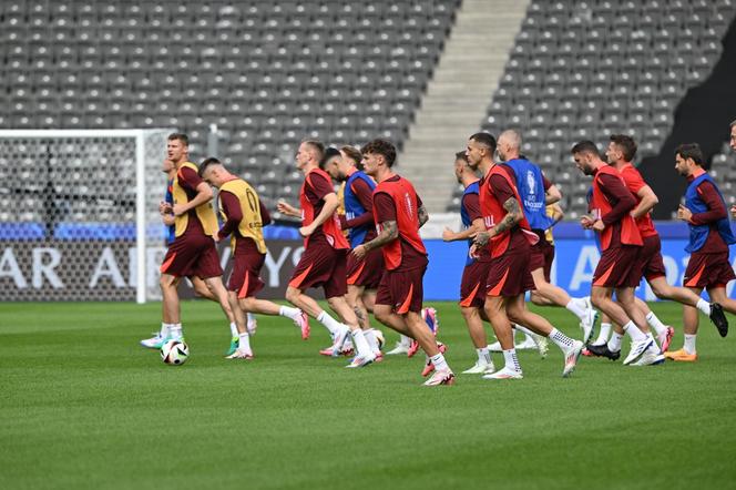 Ostatni trening reprezentacji Polski przed meczem z Austrią. Na stadionie Lewandowski i Dawidowicz 