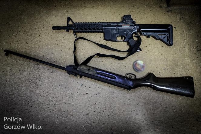 18-latek strzelał do samochodu