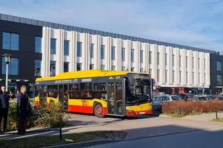 Nie będzie dojeżdżał, bo jest za długi. Mieszkańcy są wściekli, a urząd uspokaja