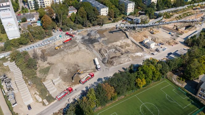 To miejsce, gdzie tunel drąży tarcza Faustyna. 