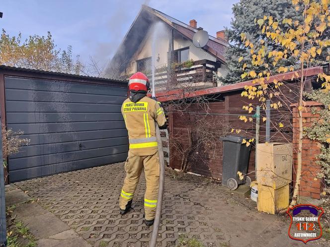 Pożar domu przy ul. Jagodowej w Tychach