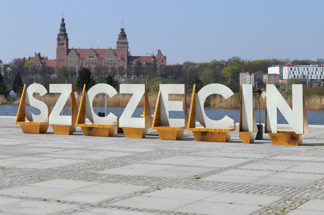 Napis Szczecin stanie na Łasztowni