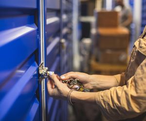 Ceny wynajmu boksów self storage w Polsce 2025. Ile kosztuje wynajem przestrzeni magazynowej? 